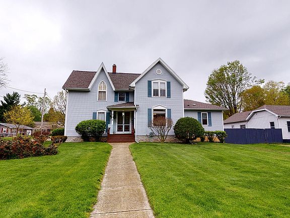 3rd image of 701 E Mansion St