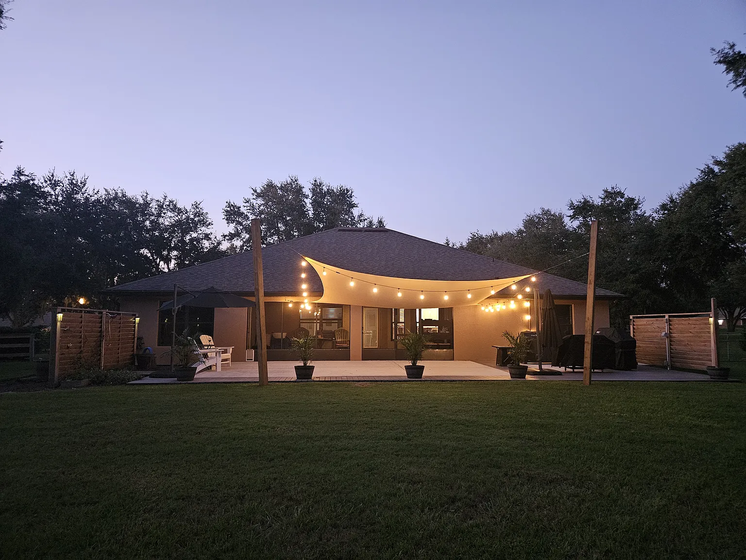 4 bed, 2537 sqft, $3,750 — Photo 2