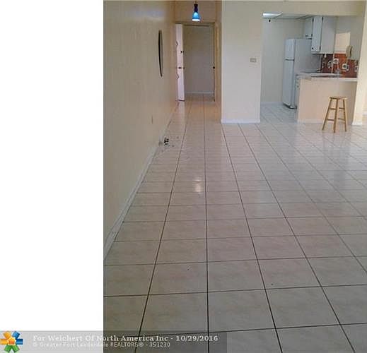 1st image of 19000 NE 3rd Ct APT 401