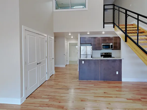 313 N State St #8, Alma, MI 48801