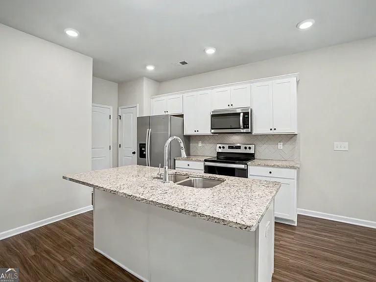 195 Skipjack Ct — Photo 11