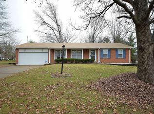 504 Stephanie Ln, Ballwin, MO