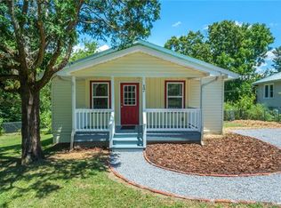 17 McPherson St, Asheville, NC 28804