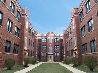 1355 W Touhy Ave #2W, Chicago, IL 60626