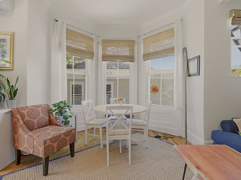 67 Perry St #5 — Photo 17