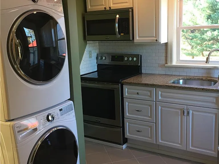 6058 W Main Blvd #2 — Photo 4