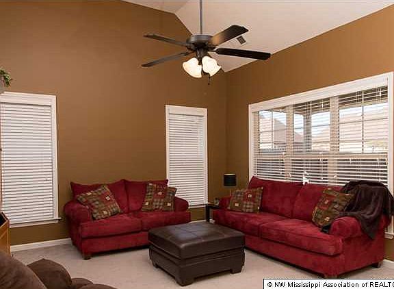 4th image of 3346 Maiden Ln