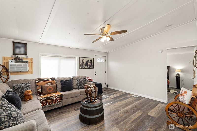 5th image of 725 37th Street Ct SE #36