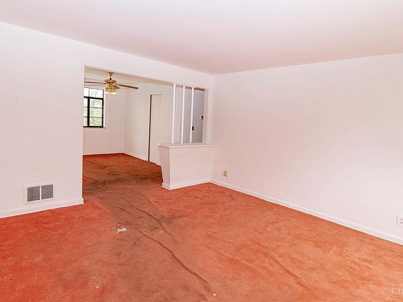 5th image of 3926 S Fordham Pl