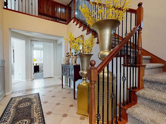 5th image of 2304 Silver Oak Ct
