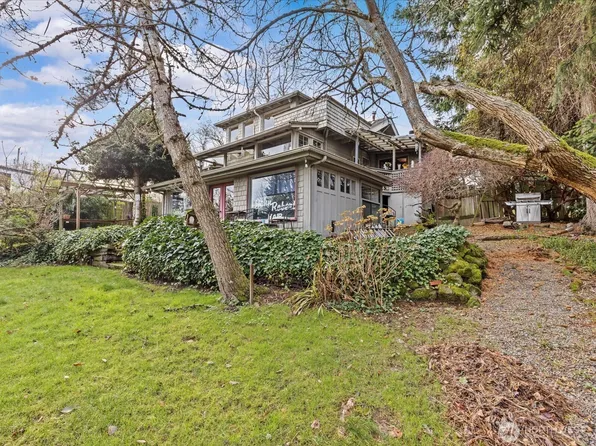 13050 33rd Avenue S, Tukwila, WA 98168