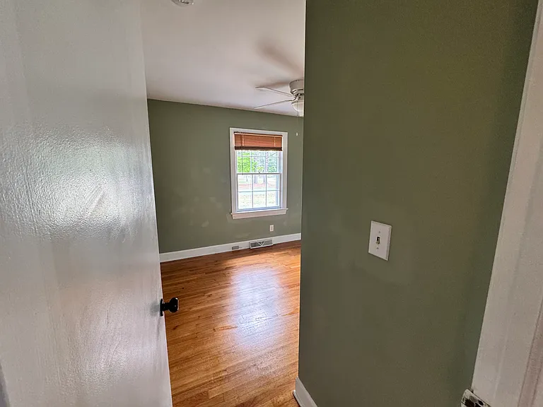 3020 Berkley Dr — Photo 13