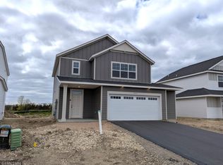 2735 Ivan Ave NE, Saint Michael, MN 55330