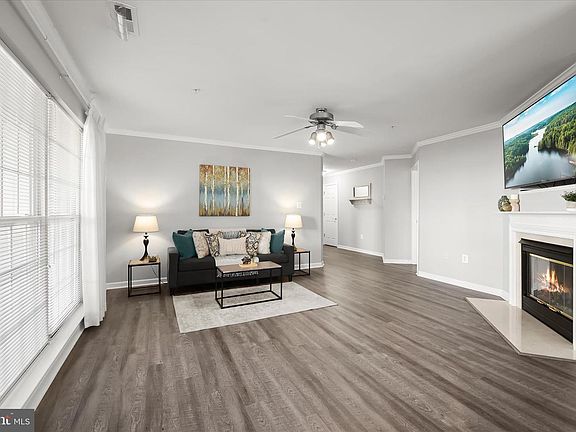 2nd image of 2509 Shelley Cir #5-1D