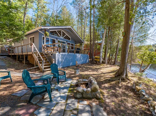 232 Lajeunesse Rd, Saranac Lake, NY 12983