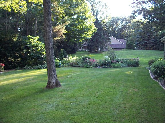 2nd image of 3186 Danbury Dr W