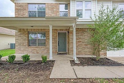 125 Holland St Photo 1