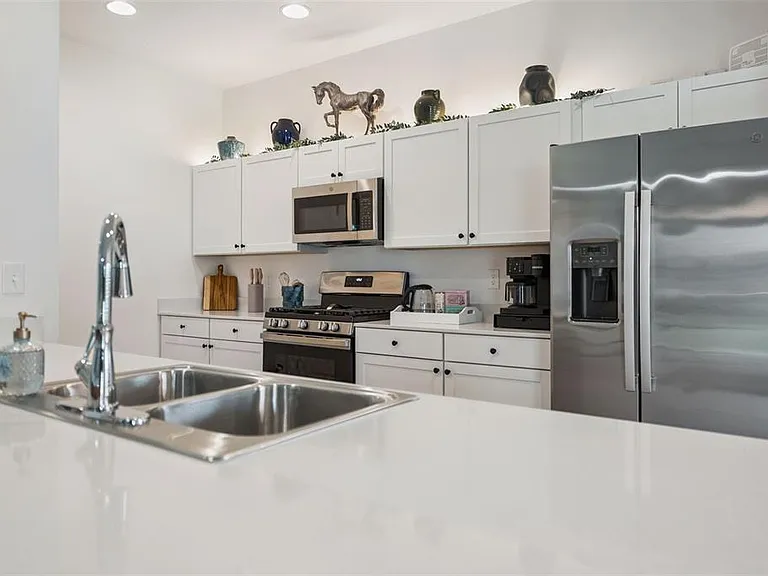 7608 Daniel Hearns Way — Photo 11
