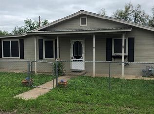 105 Henna, Bertram, TX 78605