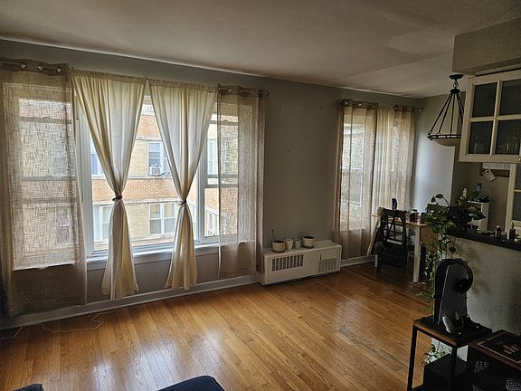2nd image of 2424 W Estes Ave APT 4B
