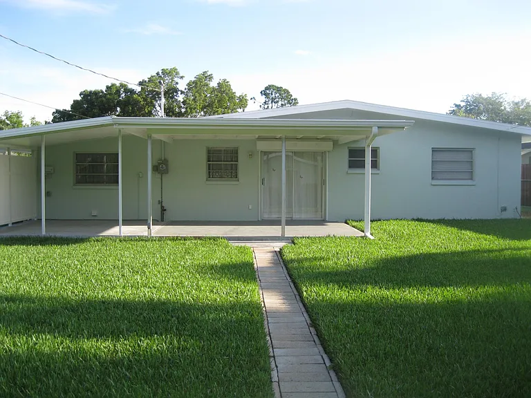 1124 Hilltop Dr — Photo 15
