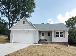 826 Hunze St, Cape Girardeau, MO 63701