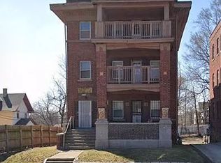 2109 E Linwood Blvd #1F, Kansas City, MO 64109