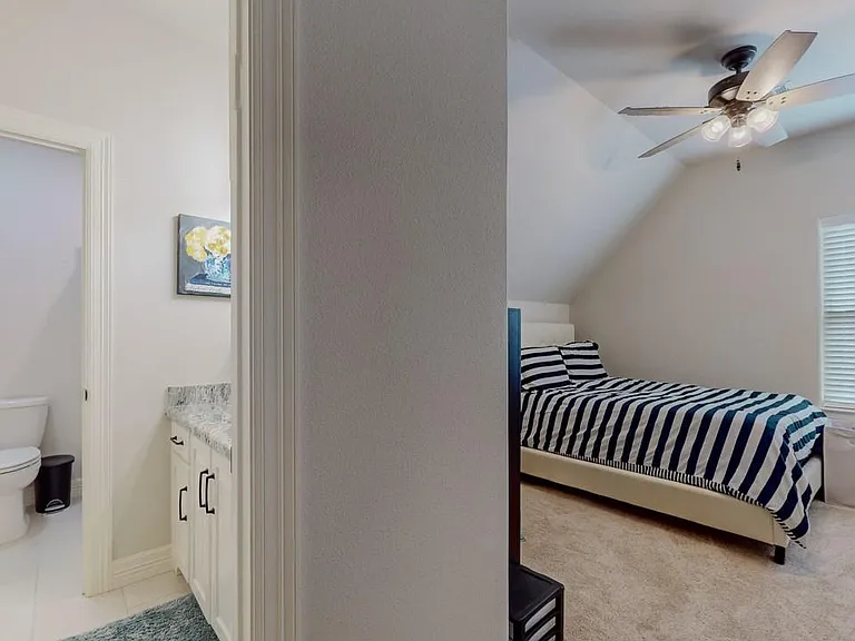 112 Pindo Palm Dr — Photo 41
