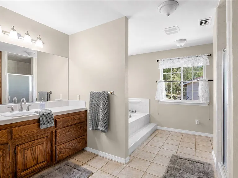 688 Willow Rd — Photo 18