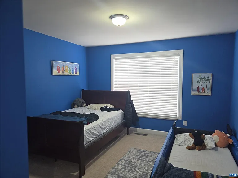 2441 Winthrop Dr — Photo 21