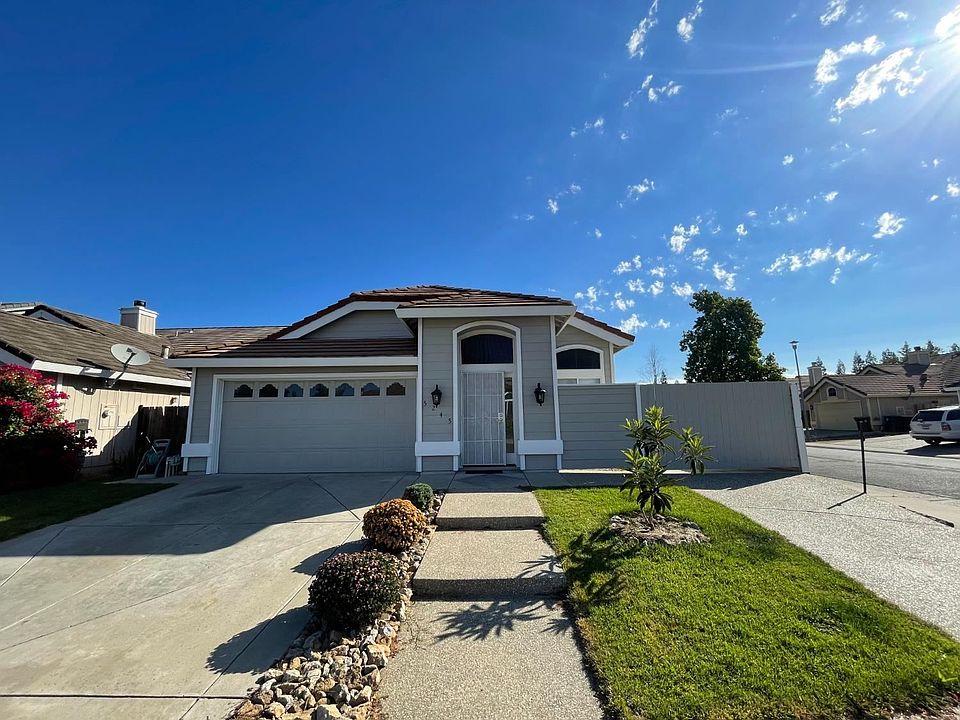 1st image of 5245 Stoney Creek Way