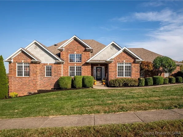 714 Willow Oak Drive, Georgetown, IN 47122