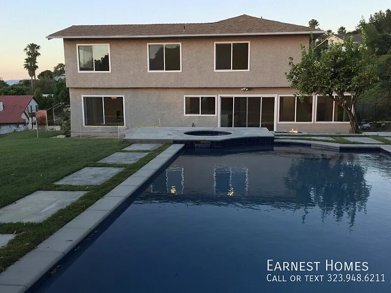 4455 Deanwood Dr — Photo 1