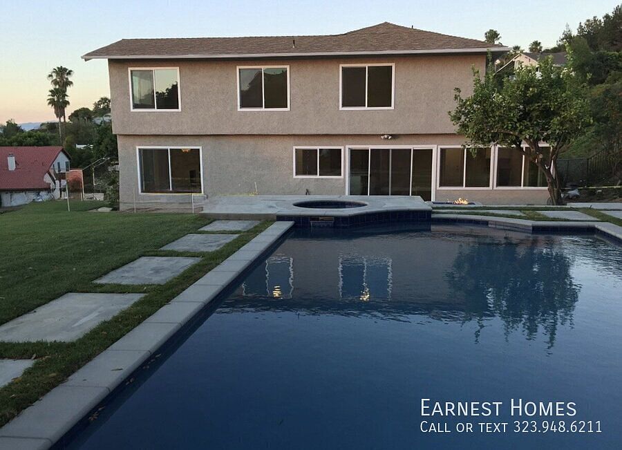 1st image of 4455 Deanwood Dr