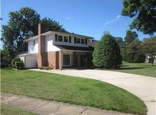 101 Larkspur Rd, Newark, DE 19711