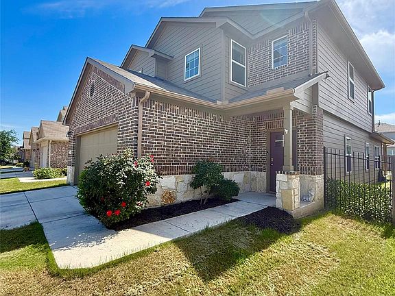 2nd image of 380 Blue Sage Dr