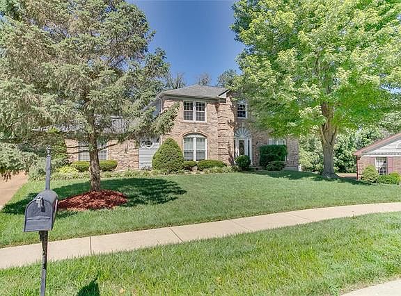 2nd image of 2536 Brenna Ct