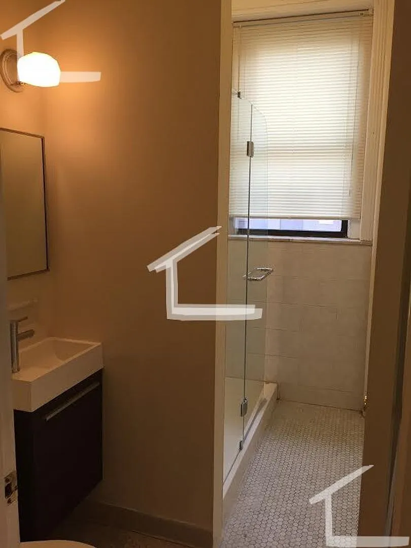 $500 Promo expired, now NO FEE! Perfect for I-20 students looking to save money and live near BU!... — Photo 4