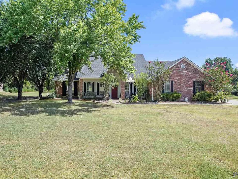 1st image of 15823 Sunshine Dr