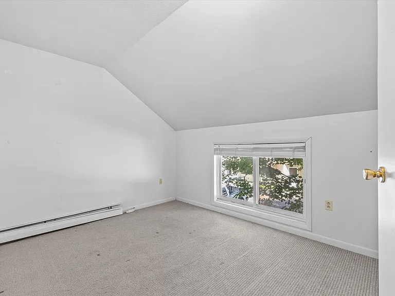 21 Hyde St #3 — Photo 24