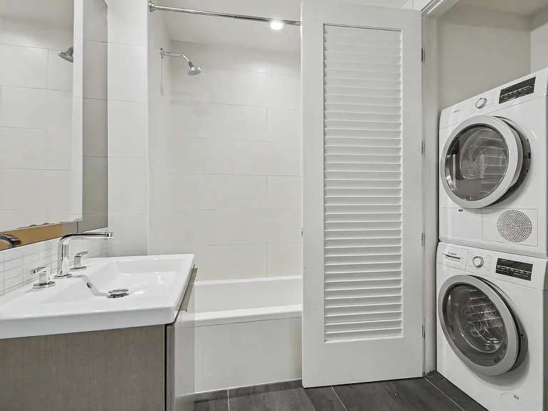 889 Francisco St #2803 — Photo 18