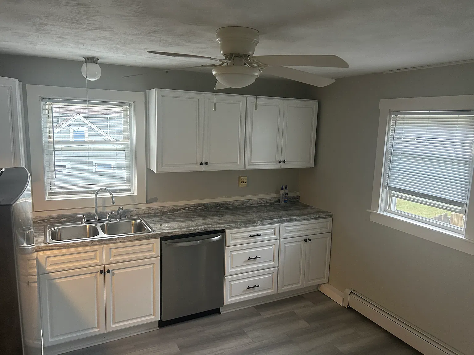 2 bed, 750 sqft, $1,850 — Photo 2