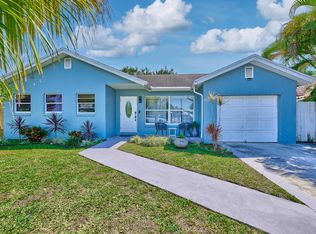 9020 SW 8th Street, Boca Raton, FL 33433