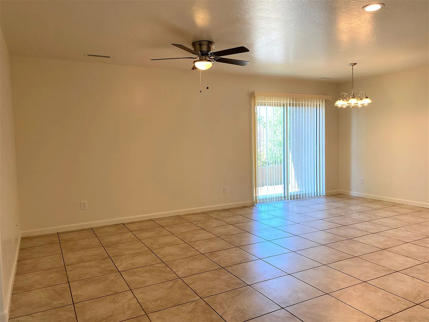 9501 E. Magma Drive — Photo 4