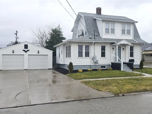 509 29th St, Vienna, WV 26105