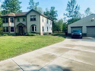 2829 W Prairie Rd, Midland, MI 48640