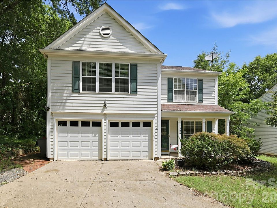 1st image of 11926 Hawick Valley Ln