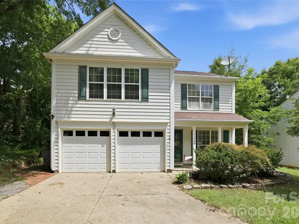 11926 Hawick Valley Ln, Charlotte, NC 28277
