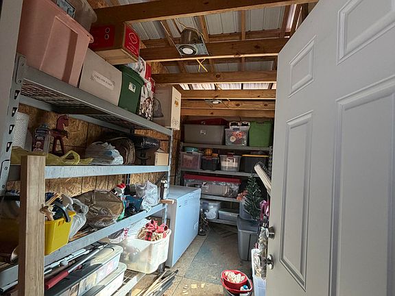 2nd image of 135 Burger Rd