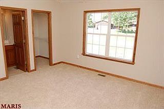 4th image of 13 Schulze Dr
